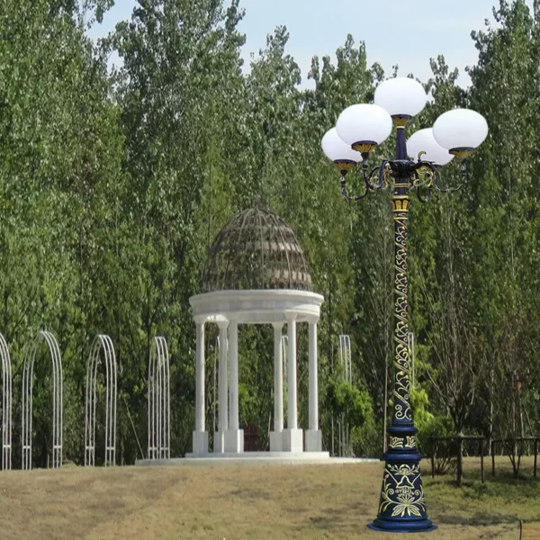 European Retro Garden Lamp