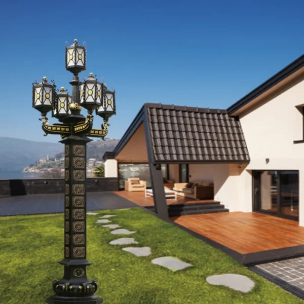 Imperial European Vintage 5-Head LED Garden Post Light - Black & Gold Waterproof Aluminum Lamp