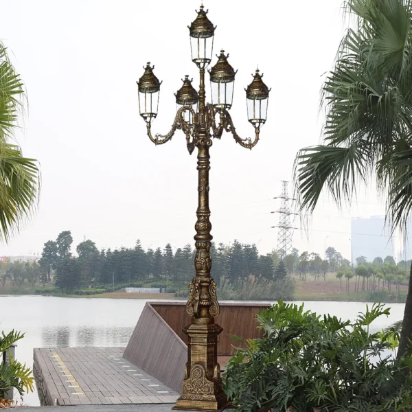 Antique European Vintage 5-Head LED Garden Post Light - Waterproof Aluminum Lamp